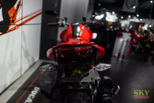 2021 Ducati Monster + Ducati Red - Image 9