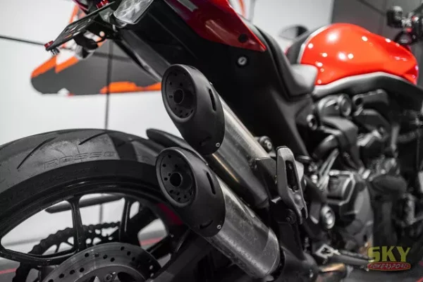 2021 Ducati Monster + Ducati Red - Image 11