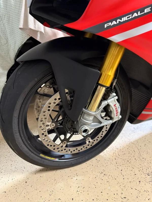 2019 Ducati PANIGALE V4 S 2019 DUCATI PANIGALE V4S CORSE SUPERBIKE SUPERBIKE - Image 16