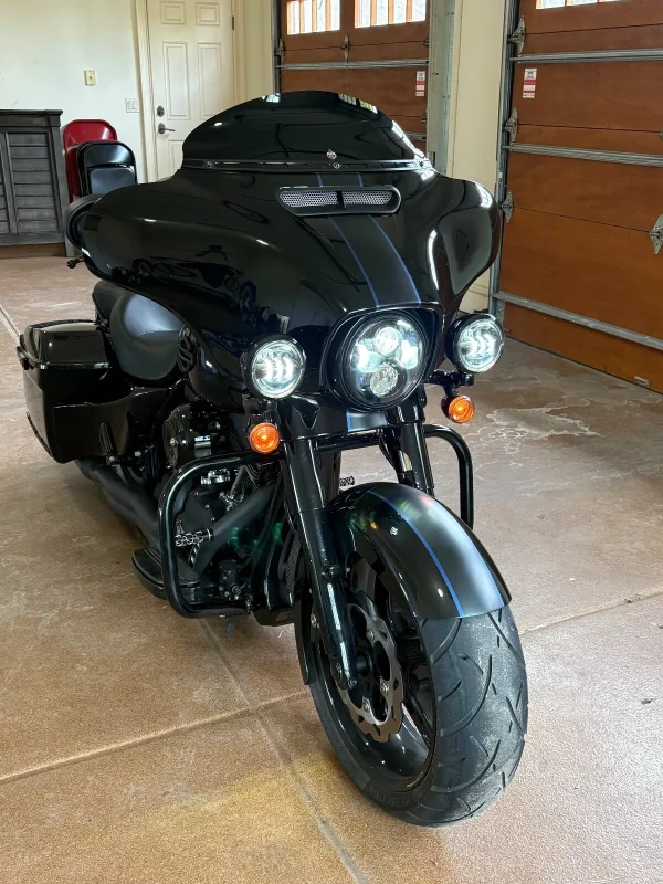 2014 Harley-Davidson Touring Special - Image 13
