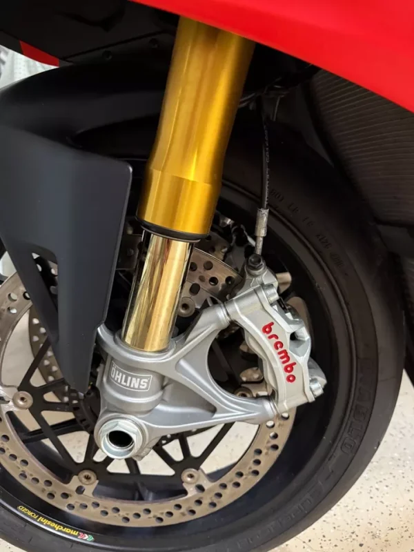 2019 Ducati PANIGALE V4 S 2019 DUCATI PANIGALE V4S CORSE SUPERBIKE SUPERBIKE - Image 2